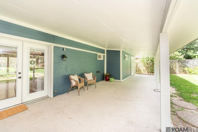 1947 Southland Ct, Baton Rouge, LA 70810