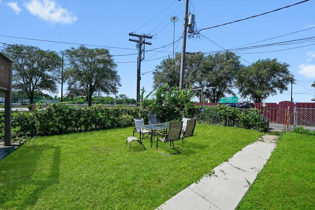 142 W Swann Street, Chicago, IL 60609