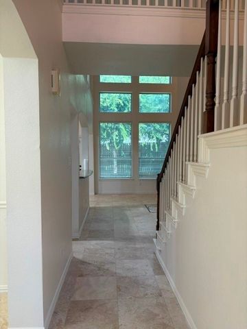 508 BRIAROAKS Drive, Lake Dallas, TX 75065