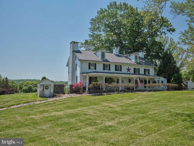 765 SWAMP RD, Newtown, PA 18940