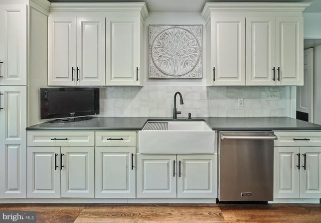765 SWAMP RD, Newtown, PA 18940