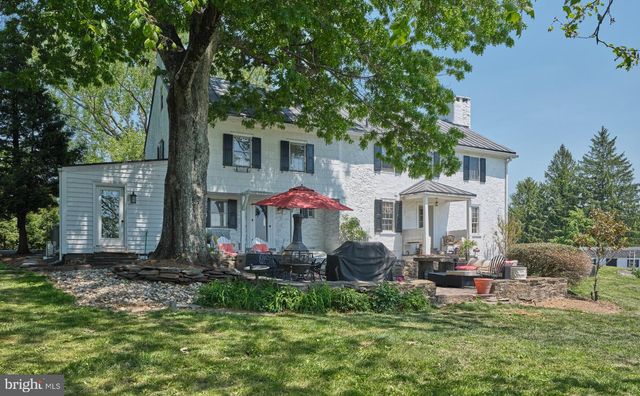 765 SWAMP RD, Newtown, PA 18940