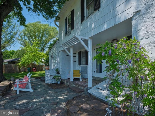 765 SWAMP RD, Newtown, PA 18940