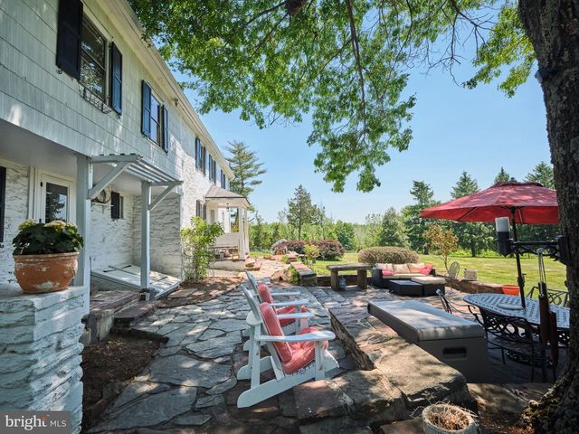 765 SWAMP RD, Newtown, PA 18940