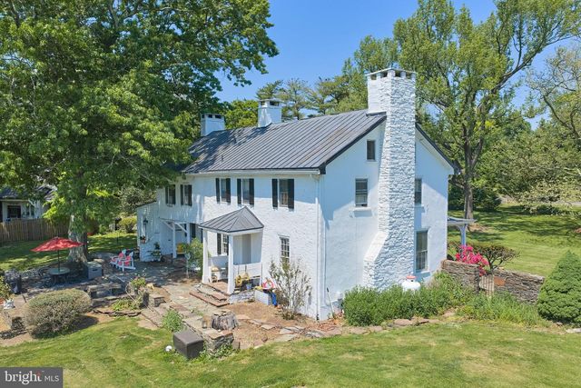 765 SWAMP RD, Newtown, PA 18940
