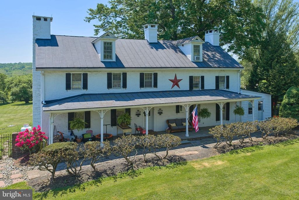 765 SWAMP RD, Newtown, PA 18940