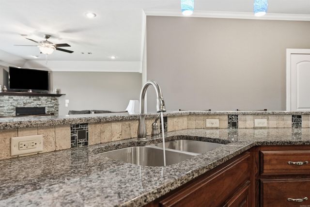 3 Corbin Cove, Greenbrier, AR 72058