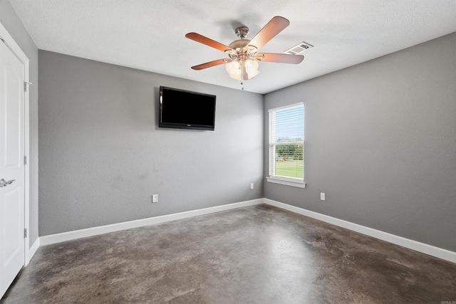 3 Corbin Cove, Greenbrier, AR 72058