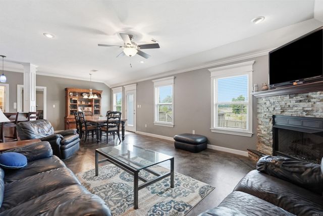 3 Corbin Cove, Greenbrier, AR 72058