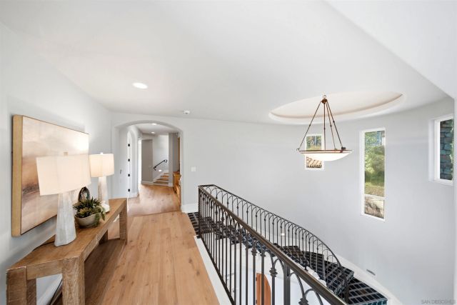 7149 Obelisco Cir, Carlsbad, CA 92009