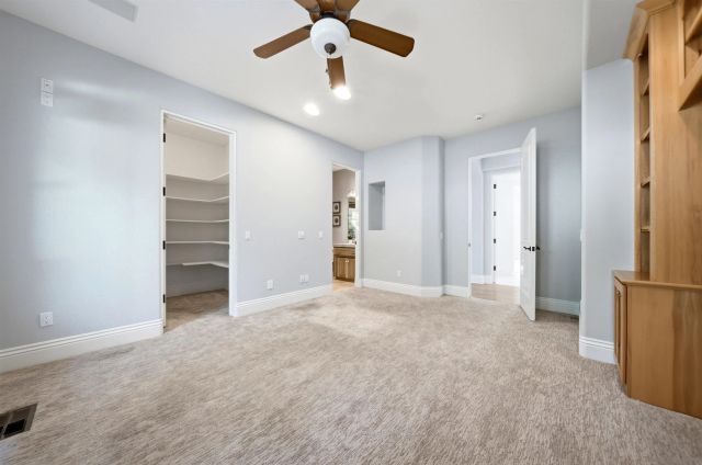 7149 Obelisco Cir, Carlsbad, CA 92009