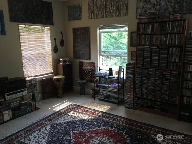5744 Lagoon Lane NW, Gig Harbor, WA 98335