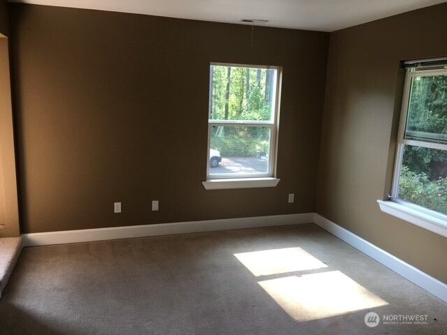 5744 Lagoon Lane NW, Gig Harbor, WA 98335
