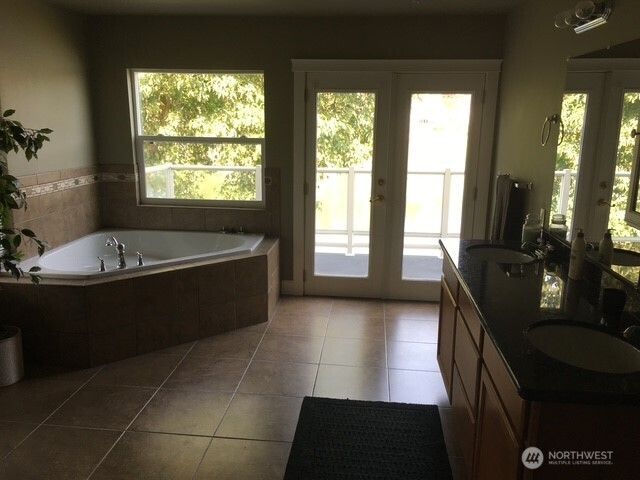 5744 Lagoon Lane NW, Gig Harbor, WA 98335