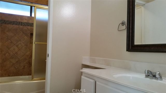 18 Starflower, Irvine, CA 92604