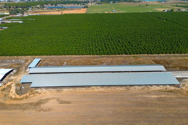 15942 N Jack Tone Rd, Lodi, CA 95240