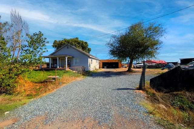 15942 N Jack Tone Rd, Lodi, CA 95240