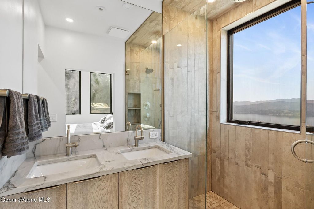 1376 Less Traveled (Parcel 1 & 2) Rd, Sagle, ID 83860 photo 25