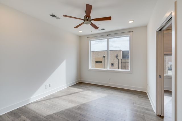 1613 Marshall Hollow Dr Apt 303, Nashville, TN 37203