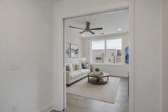 1613 Marshall Hollow Dr Apt 303, Nashville, TN 37203