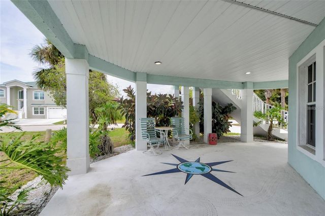 7352 GULF WAY, Hudson, FL 34667