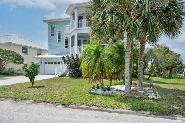 7352 GULF WAY, Hudson, FL 34667