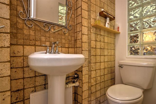 7352 GULF WAY, Hudson, FL 34667