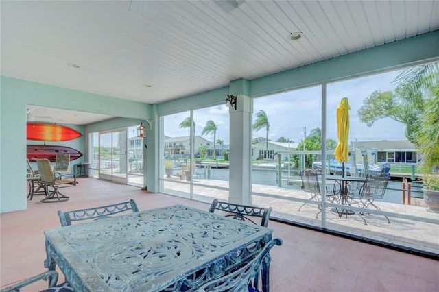 7352 GULF WAY, Hudson, FL 34667