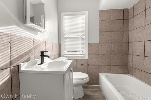 15766 Hartwell Street, Detroit, MI 48227