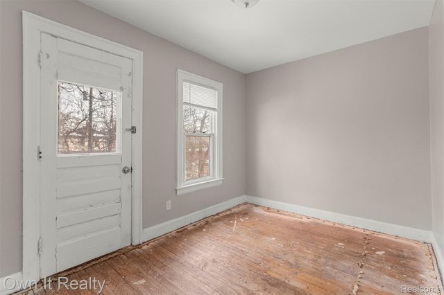 15766 Hartwell Street, Detroit, MI 48227