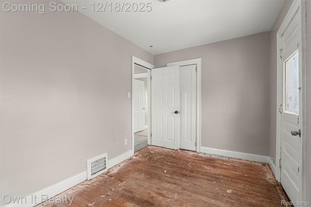 15766 Hartwell Street, Detroit, MI 48227