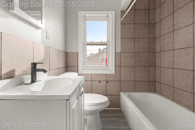 15766 Hartwell Street, Detroit, MI 48227