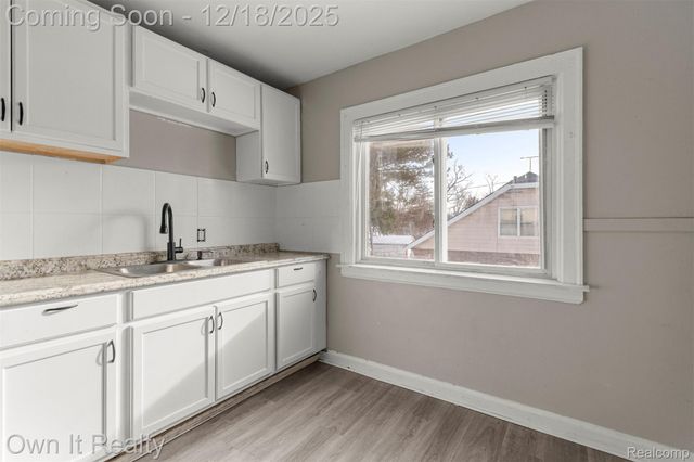 15766 Hartwell Street, Detroit, MI 48227