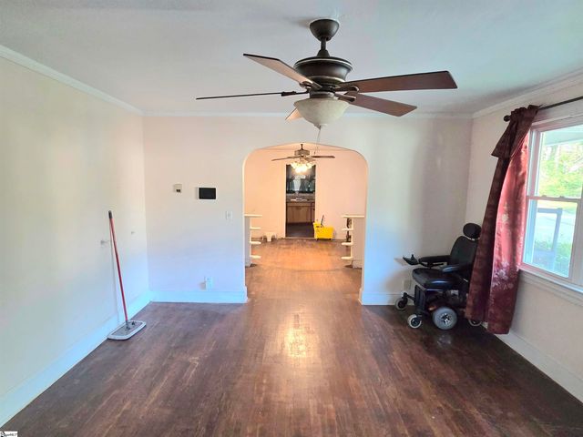 100 Frances Street, Easley, SC 29640