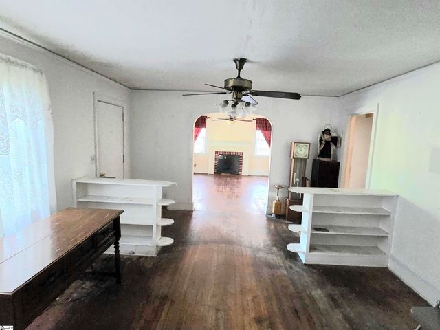 100 Frances Street, Easley, SC 29640