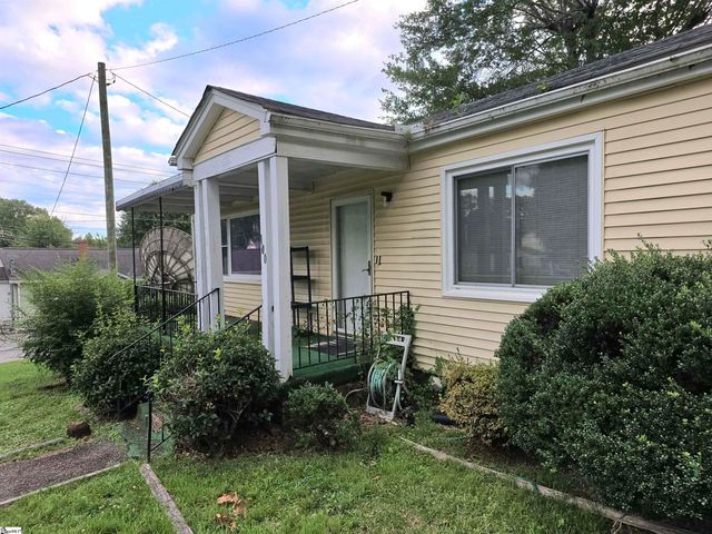 100 Frances Street, Easley, SC 29640