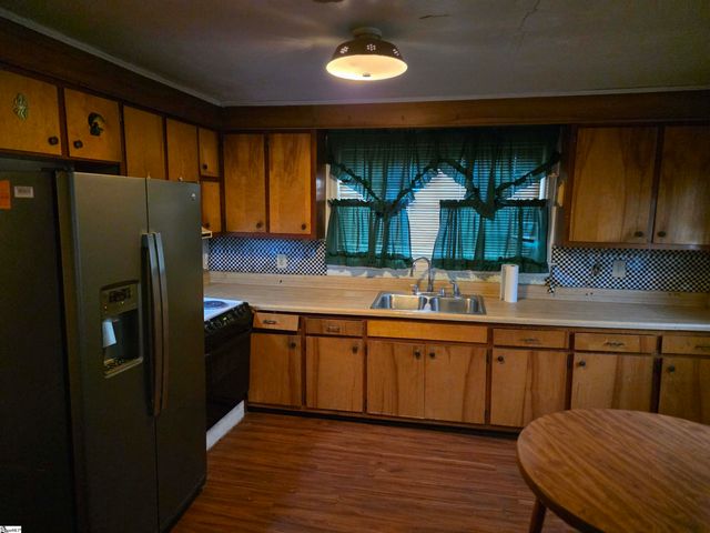 100 Frances Street, Easley, SC 29640
