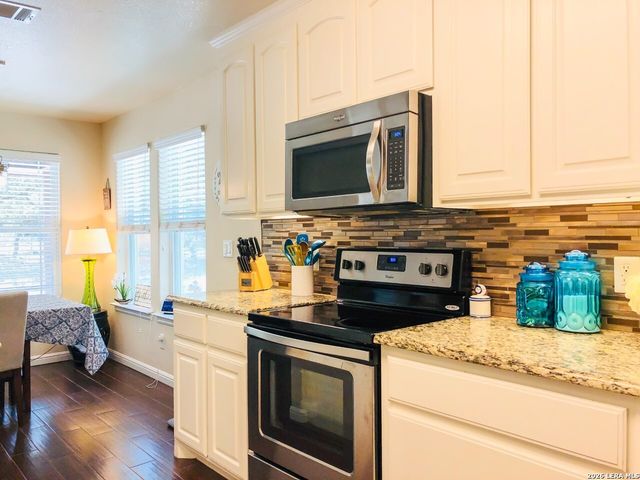 476 Indian Scout, Spring Branch, TX 78070