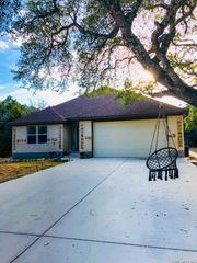 476 Indian Scout, Spring Branch, TX 78070
