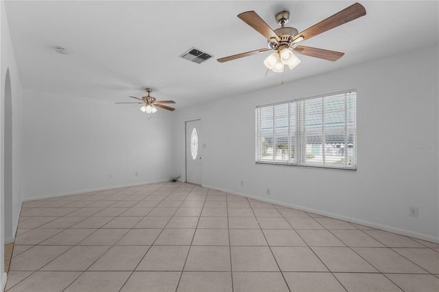 11 DESERT CANDLE CIRCLE, Lehigh Acres, FL 33936