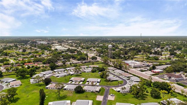 11 DESERT CANDLE CIRCLE, Lehigh Acres, FL 33936