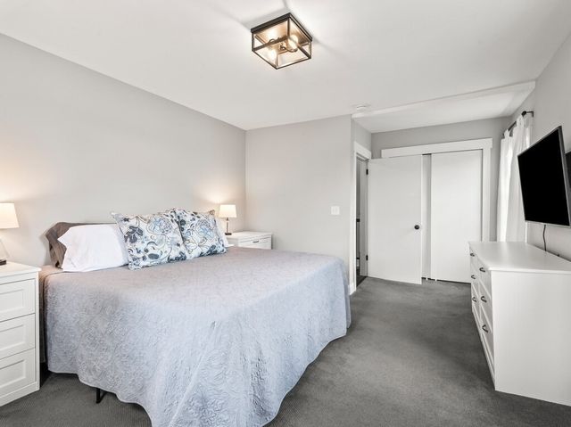 49 Cook St, Boylston, MA 01505