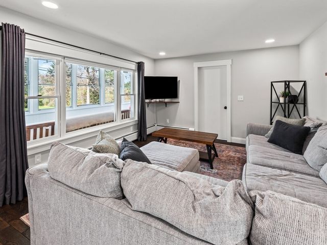 49 Cook St, Boylston, MA 01505