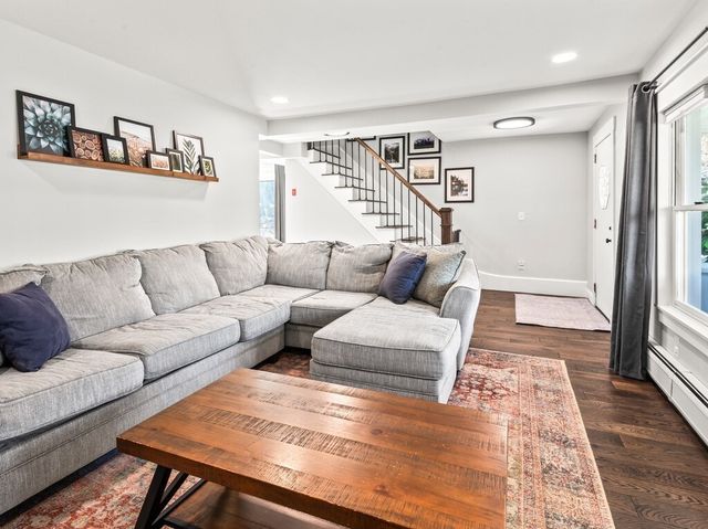 49 Cook St, Boylston, MA 01505