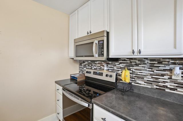 146 N Kensington Place 146 N Kensington Place, Springfield, OH 45504