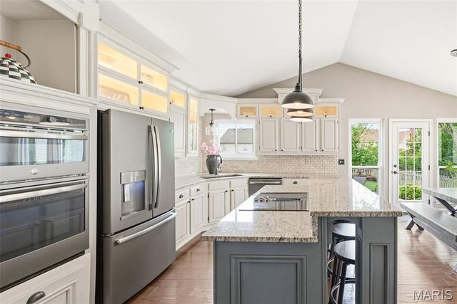 16124 Sea Breeze Court, Wildwood, MO 63040