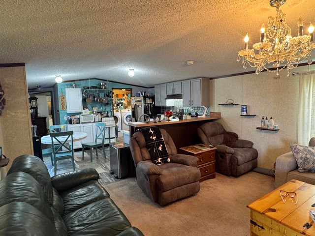 175 Grape Ln, Grand Isle, LA 70358