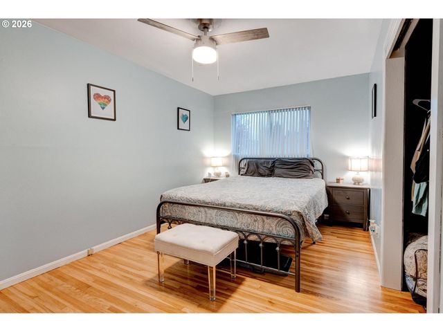 1114 Ne 129TH St, Vancouver, WA 98685