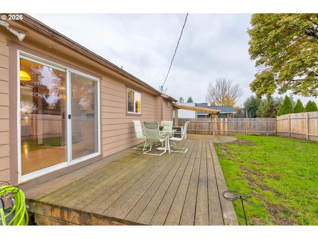 1114 Ne 129TH St, Vancouver, WA 98685