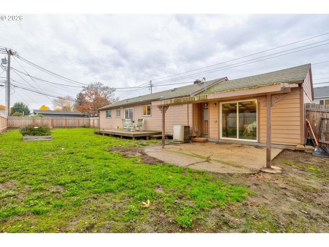 1114 Ne 129TH St, Vancouver, WA 98685